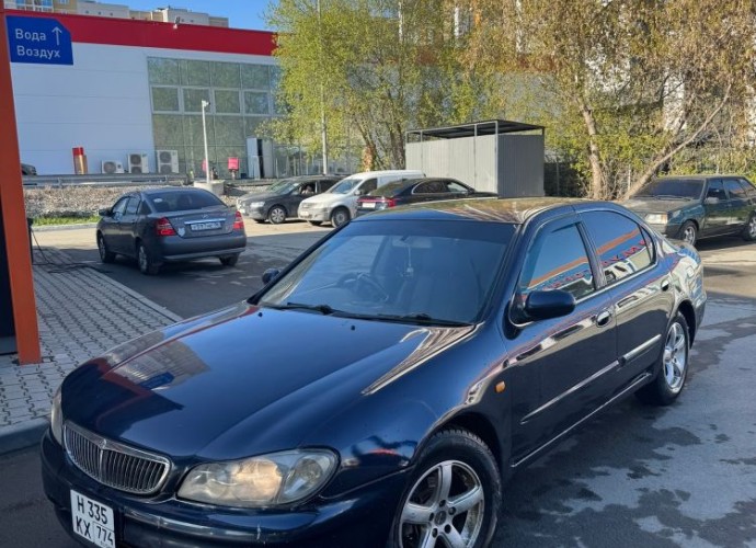 Nissan Cefiro, 2000