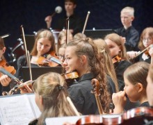 Юные скрипачки из Заречного выступили с оркестром «Росатома» на фестивалях в Москве и Сочи