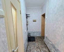 Продаётся двухкомнатная квартира 45 кв. м на Комсомольской, 5