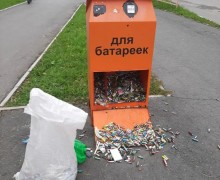 Из экобоксов Заречного снова вывезли рекордный объём батареек