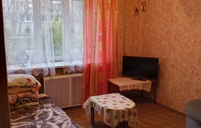 Сдам квартиру на Ленина, 30, 1 этаж, на длительный срок