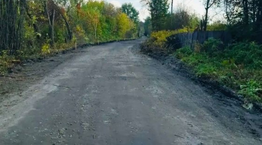 На улице Коммунаров в Заречном начался ремонт
