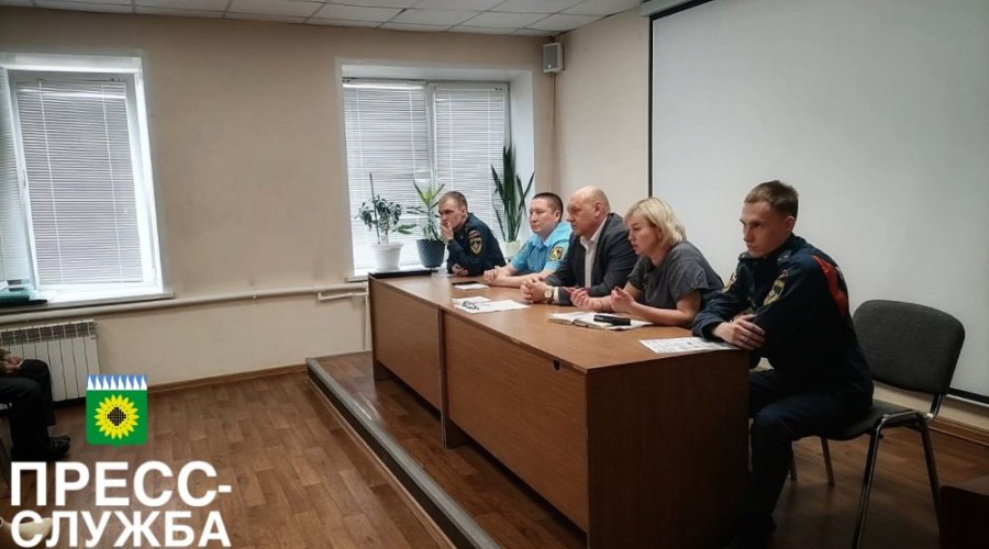 СЕГОДНЯ в селе Мезенском прошло собрание жителей