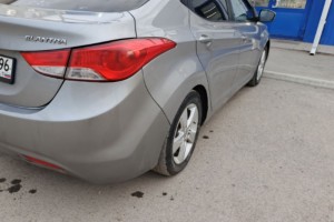 Hyundai Elantra, 