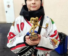 Юные хоккеисты СК «Феникс» подвели итоги спортивного сезона
