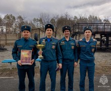 В Заречном прошел смотр-конкурс на звание Лучшее звено газодымозащитной службы Белоярского пожарно-спасательного гарнизона