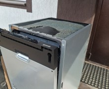 Встроенная посудомоечная машина GORENje