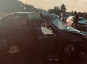 ВЫЕХАЛ НА ВСТРЕЧКУ, ПОДВЕРГ ОПАСНОСТИ ДЕТЕЙ