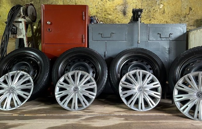 Продам зимние колёса Yokohama Ice Guard IG 50 205/60 R16