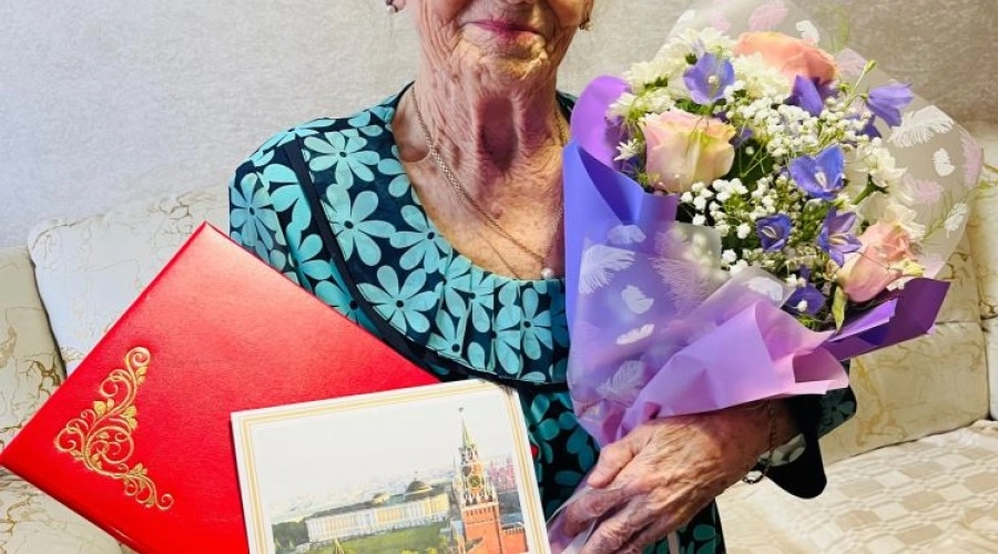 Первостроитель Заречного Галина Сухова отмечает 90-летний юбилей