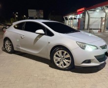 Opel Astra GTC, 