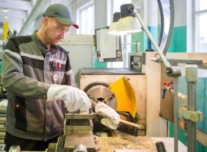 Белоярская АЭС передала на переработку более 230 тонн металлолома и 15 тонн макулатуры в 2024 году