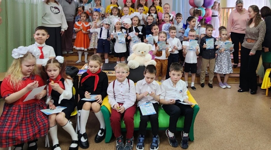 В детском саду «Звёздочка» состоялся конкурс поэтического творчества «Калейдоскоп стихов Агнии Барто»