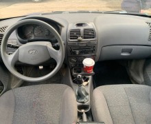 Hyundai Accent, 2004