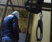 Белоярский районный суд рассматривает уголовное дело о неоднократной демонстрации нацистской символики