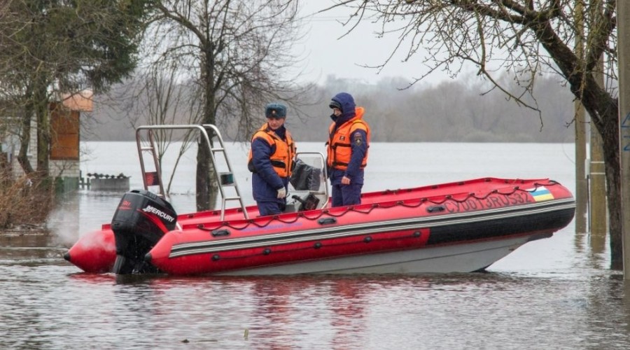 ВЕСЕННЕЕ ПОЛОВОДЬЕ: ЧТО ДЕЛАТЬ В СЛУЧАЕ ЭКСТРЕННОЙ ЭВАКУАЦИИ