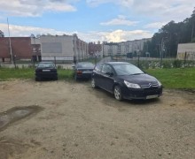 В Заречном разыскивают владельцев автомобилей, мешающих ремонту дорог