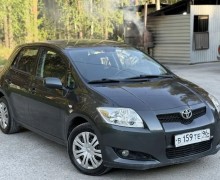 Toyota Auris, 2008