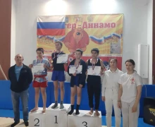 Самбисты СШ Десантник осваивают борьбу сумо и побеждают