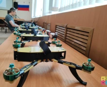 3 июня в актовом зале УрТК 32 выпускника первых в Заречном курсов по конструированию беспилотных воздушных судов и управлению ими получили сертификаты об обучении