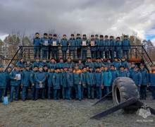 В Заречном прошел смотр-конкурс на звание Лучшее звено газодымозащитной службы Белоярского пожарно-спасательного гарнизона