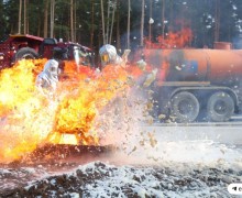 На трассе М-12 под Белоярским прошли масштабные учения МЧС