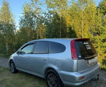 Honda Stream, 2000