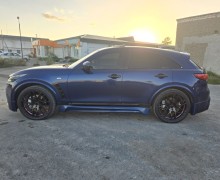 Infiniti QX70, 