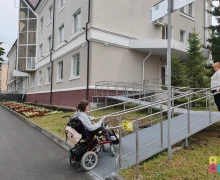 В Заречном появляется два новых пандуса в очень нужных местах