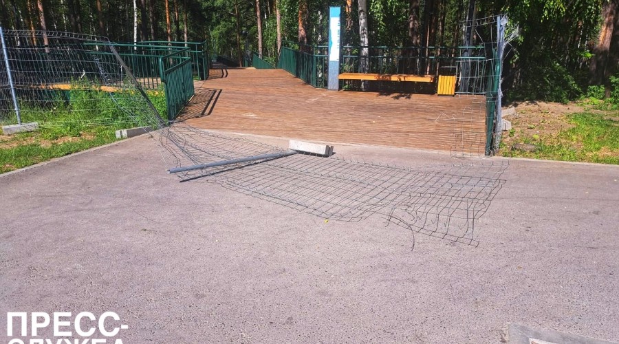 Гулять по каскадной лестнице ещё нельзя
