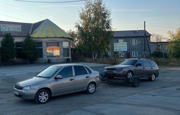 Егор из Заречного скупает старые и битые авто на восстановление