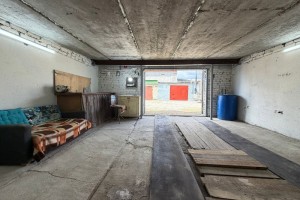 Гараж 33 кв м в ГСК Центральный: широкая линия, новая крыша, смотровая яма
