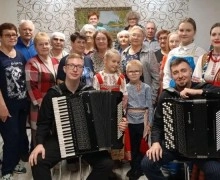 Юные музыканты ДМШ Заречного выступили в пансионатах «Рябинушка» и «Забота»