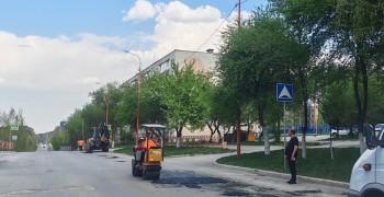 В Заречном проводят ямочный ремонт дорог