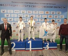 Предновогодние победы каратистов Атома