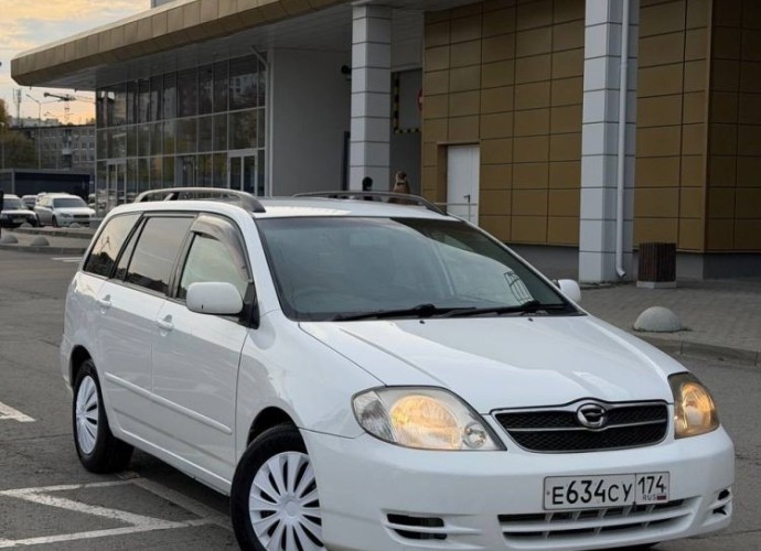 Toyota Corolla, 2002