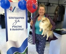 Зареченцы приходили на выборы вместе с домашними питомцами