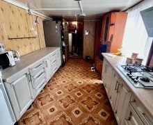 Продаётся дом с баней, гаражом и участком 20 соток в деревне Чернобровкино