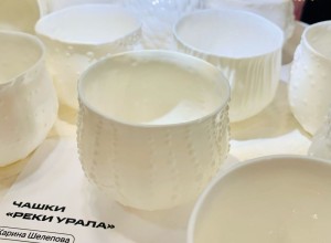 Новые коллекции выпустил «Фарфор Сысерти» к 65-летию завода