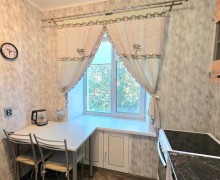 Продаётся двухкомнатная квартира 45 кв. м на Комсомольской, 5