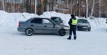 В Заречном сотрудники Госавтоинспекции устанавливают обстоятельства ДТП с участием несовершеннолетнего