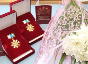 Как золотые супруги могут получить почётный знак Свердловской области Совет да любовь?