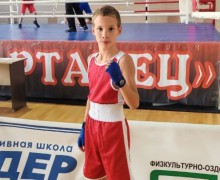 Боксёры Белоярского района открыли сезон победами на турнире памяти Дмитрия Сыскова