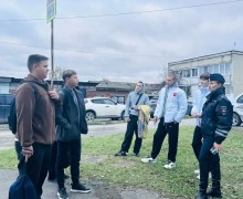 Госавтоинспекция и студотряд БМТ провели акцию по дорожной грамотности в Белоярском