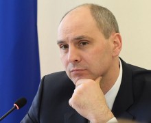 Врио губернатора Денис Паслер поручил до конца года ввести в эксплуатацию семь поликлиник в Свердловской области
