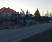 Автобус по маршруту 112 попал в аварию