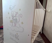 Продам детскую кроватку