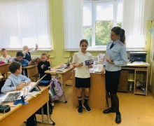 В школе №1 Заречного школьников приняли в Юные Инспекторы Движения