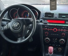 Mazda 3, 2005
