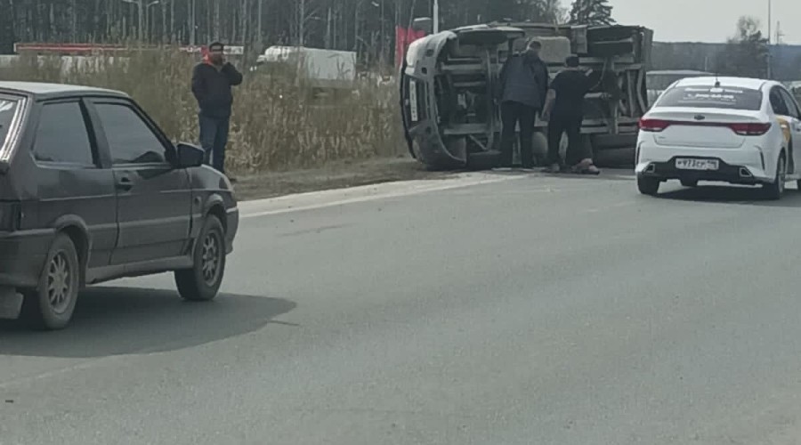 На трассе в сторону Екатеринбурга - ДТП